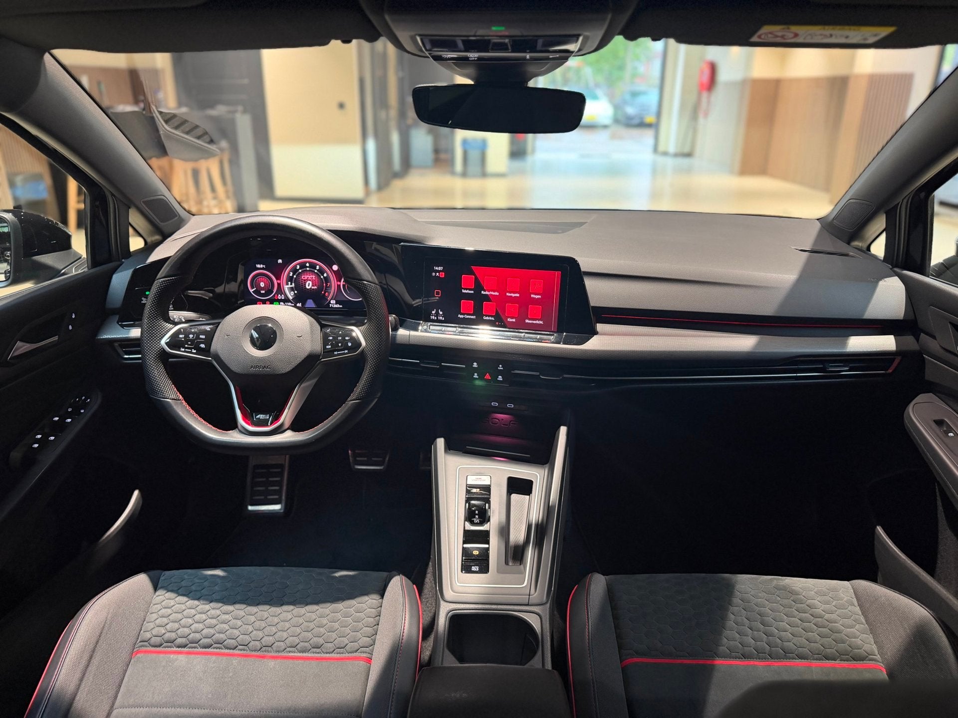 Volkswagen Golf 2.0 TSI GTI| 45 JAHRE CLUBSPORT|Nürburgring, Stof, Gebruikt, Zwart, 4 cilinders