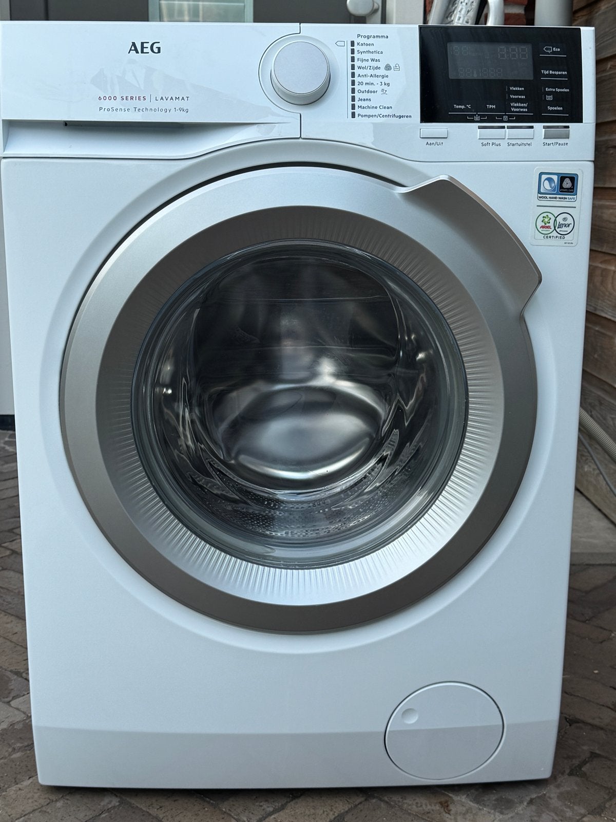 AEG Lavamat 6000 Series  Wasmachine 9kg, Witgoed en Apparatuur, Wasmachines, Ophalen, 1200 tot 1600 toeren, 8 tot 10 kg, Zo goed als nieuw
