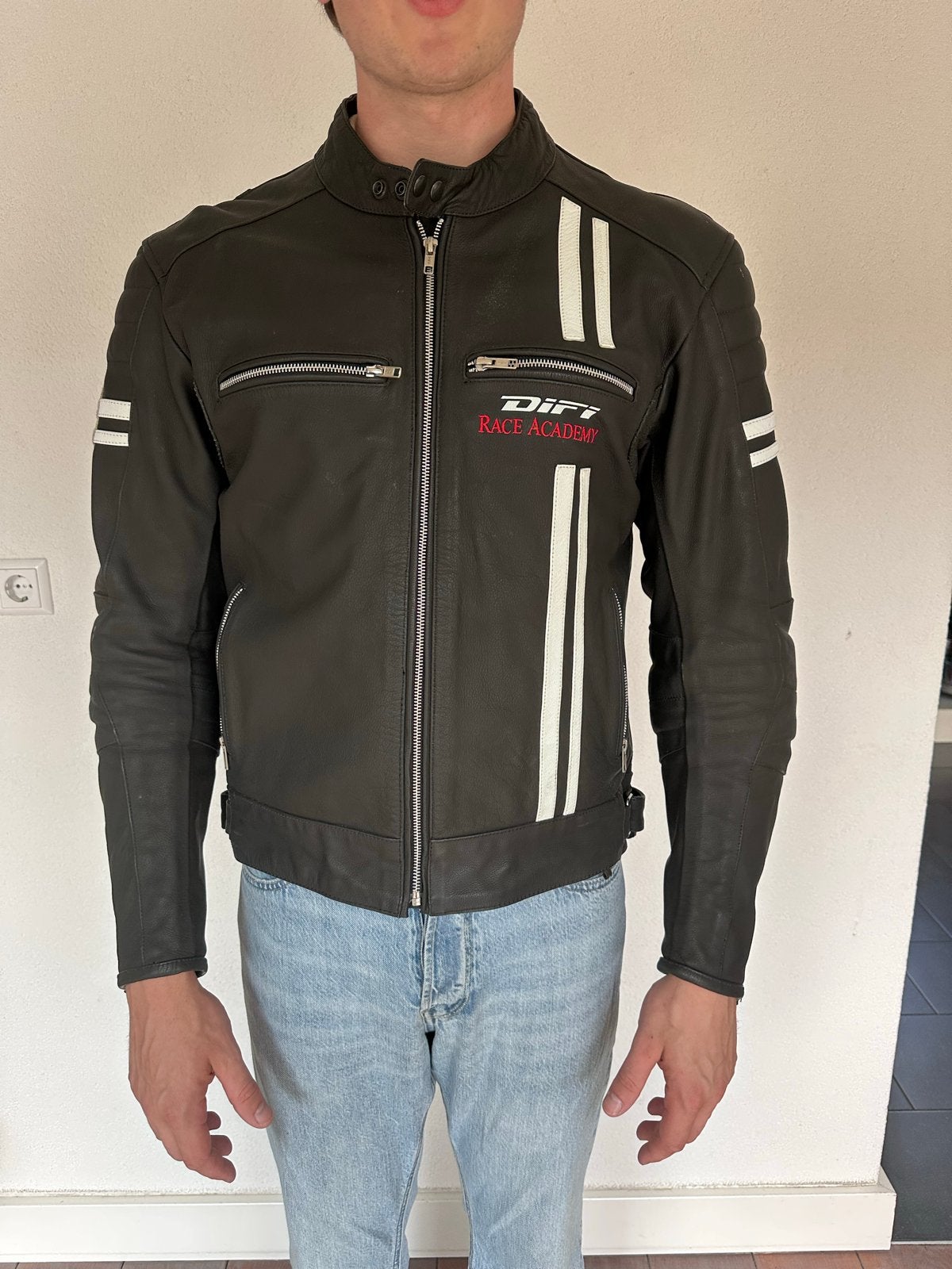 Difi Leren Motorjas - praktisch nieuw, Maat 54, Motoren, Kleding | Motorkleding, Ophalen, Nieuw zonder kaartje, Heren, Jas | leer