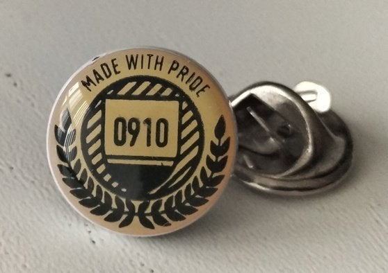 Pall Mall Clothing pin, Verzamelen, Ophalen of Verzenden, Zo goed als nieuw, Merk, Speldje of Pin