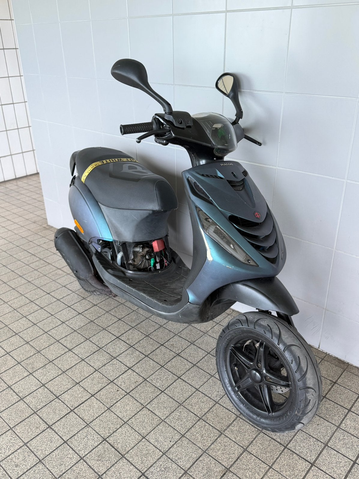 Piaggio zip 172 lc, Fietsen en Brommers, Scooters | Piaggio, Ophalen, Zo goed als nieuw, Tweetakt, Zip