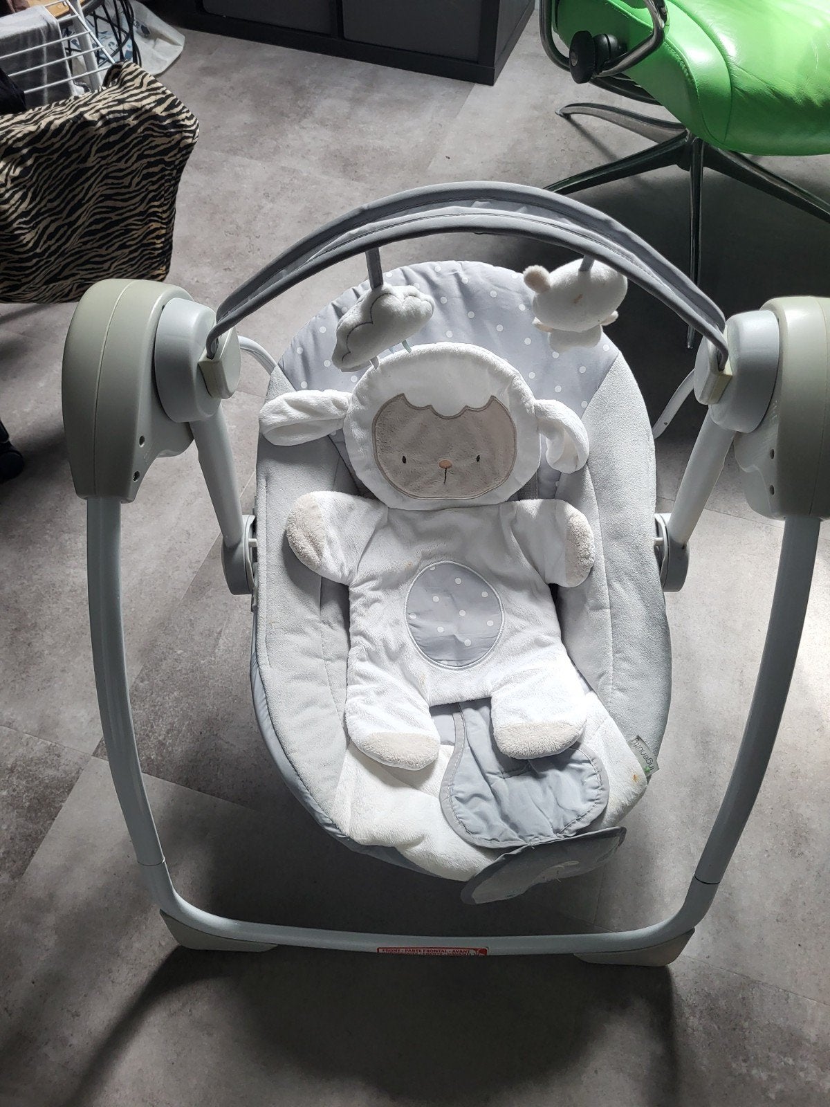 Fisher-Price Wipstoel met muziek en schommelfunctie, Ophalen, Fisher-Price, Wipstoel, Met gordel(s) of riempje(s)