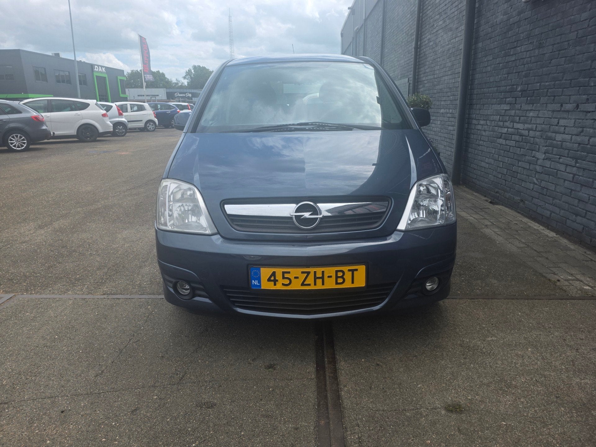 Opel Meriva 1.6-16V Temptation, Voorwielaandrijving, Gebruikt, Zwart, 4 cilinders