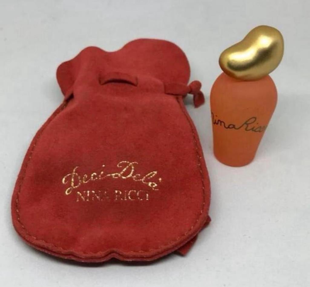 Parfum miniatuur Deci Dela Nina Ricci 5 ml edt concentré, Verzamelen, Parfumverzamelingen, Verzenden, Nieuw, Miniatuur, Gevuld