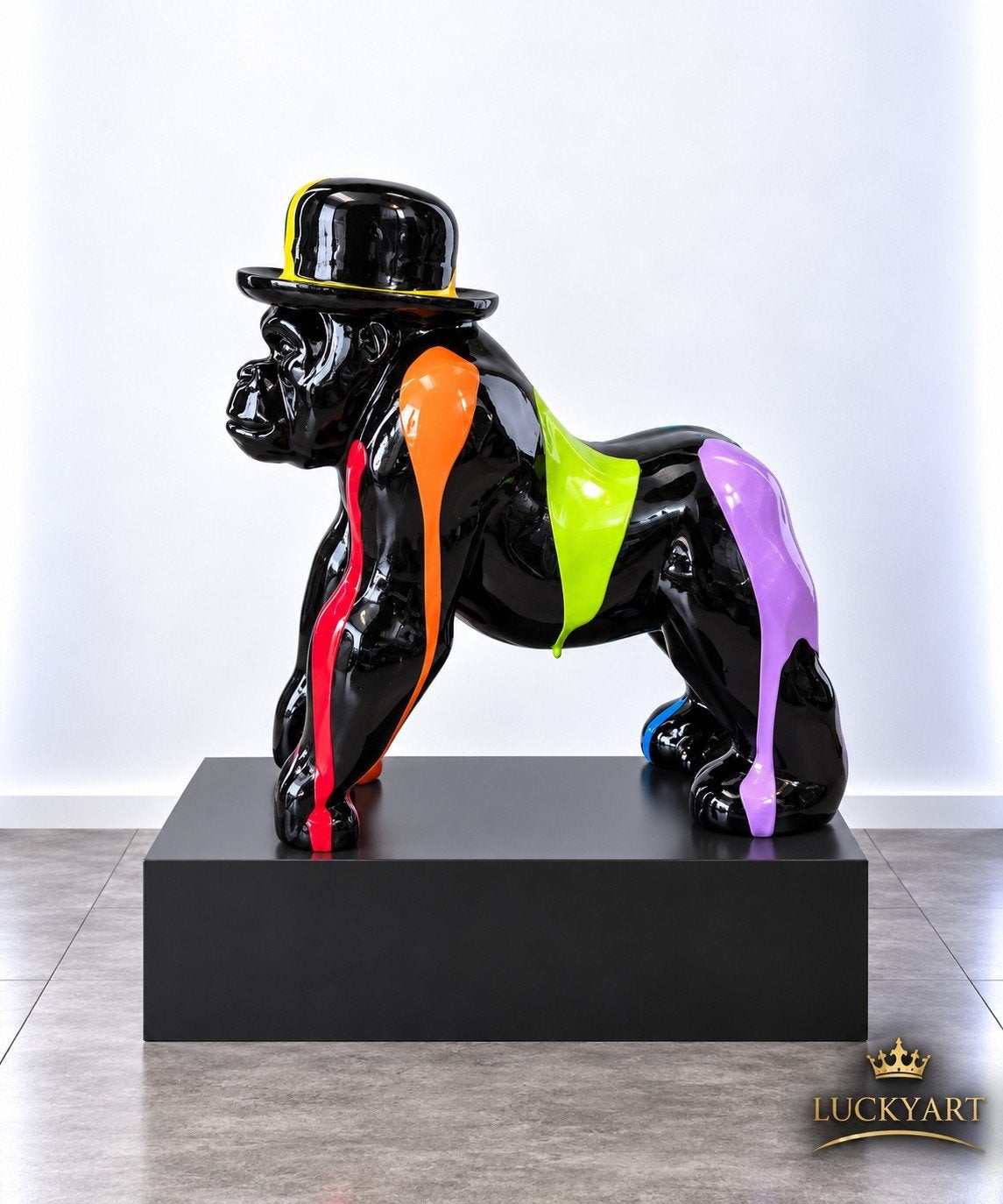 Aap met Hoed 23 cm – Polyester Beeld – €40, Ophalen