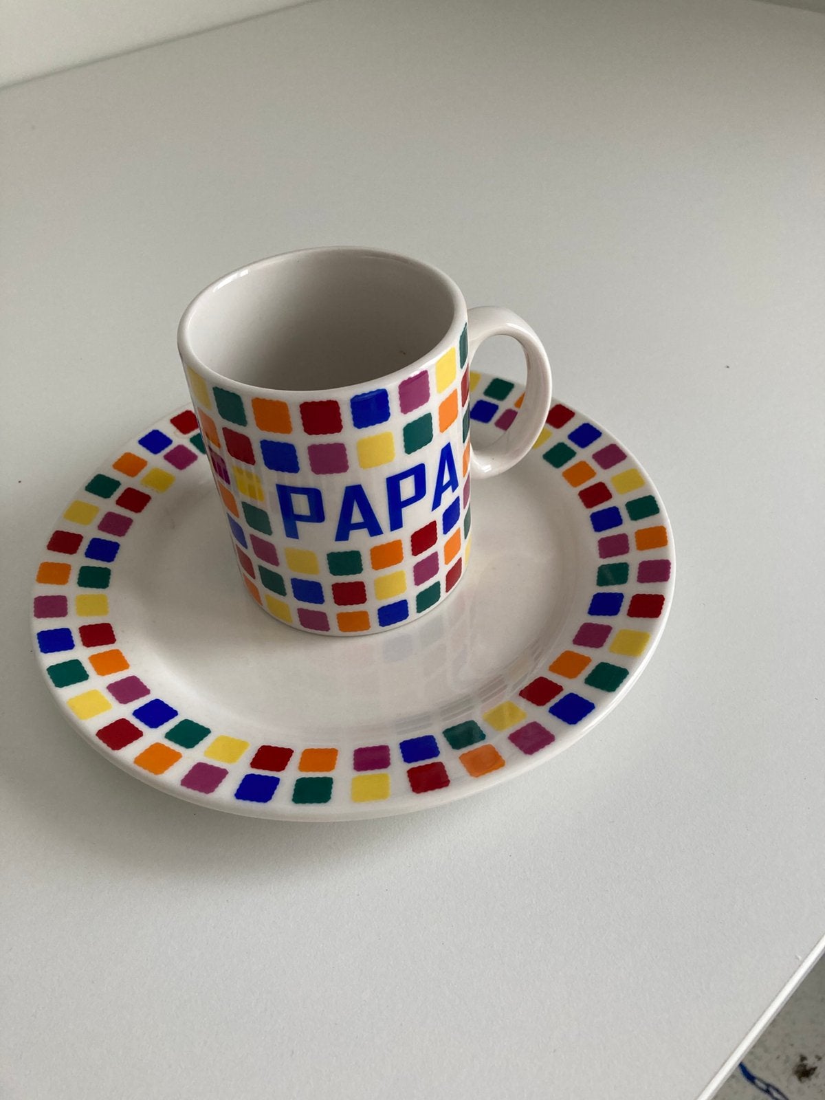 Mok Papa met bijpassend bord, Ophalen, Zo goed als nieuw, Bord(en), Overige stijlen