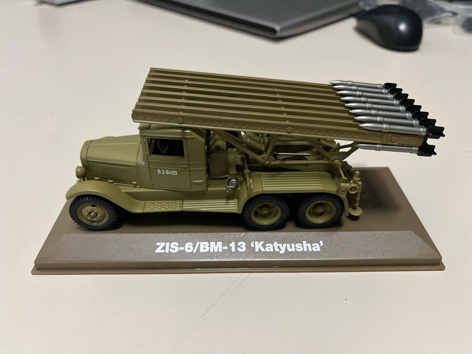 Modelauto - Katyusha en Jeep Willys, Ophalen of Verzenden, Nieuw, Overige typen