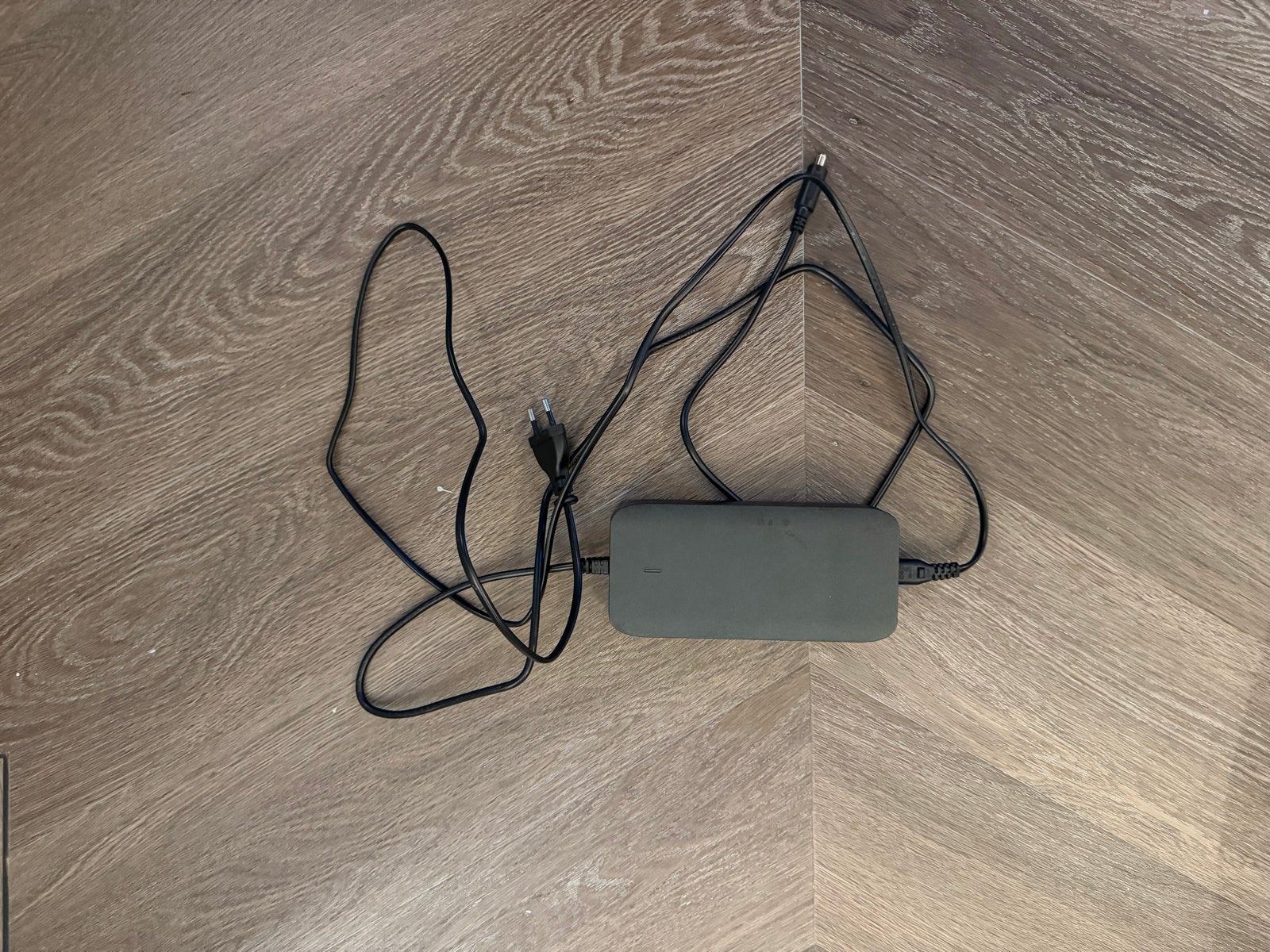 VanMoof S3 Oplader, Gebruikt