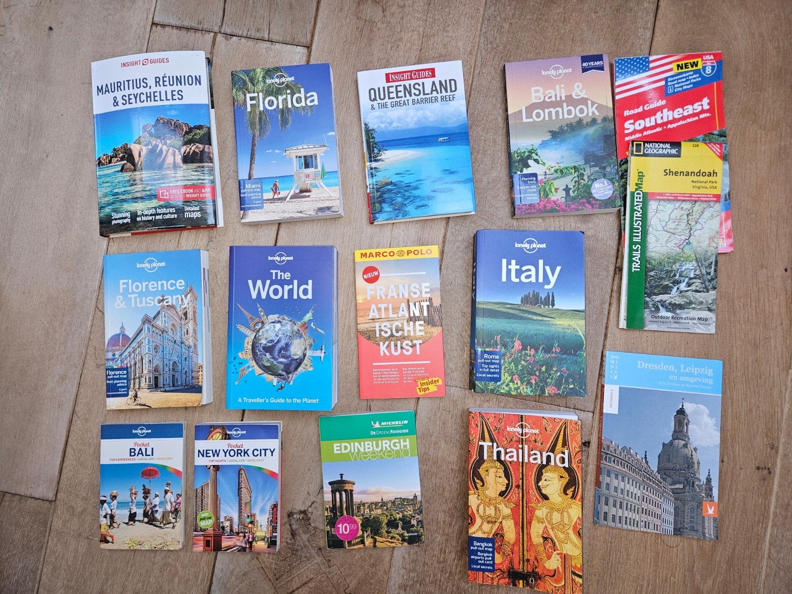 Diverse reisboeken, o.a. Lonely Planet, Ophalen of Verzenden, Zo goed als nieuw, Reisgids of -boek, Lonely Planet