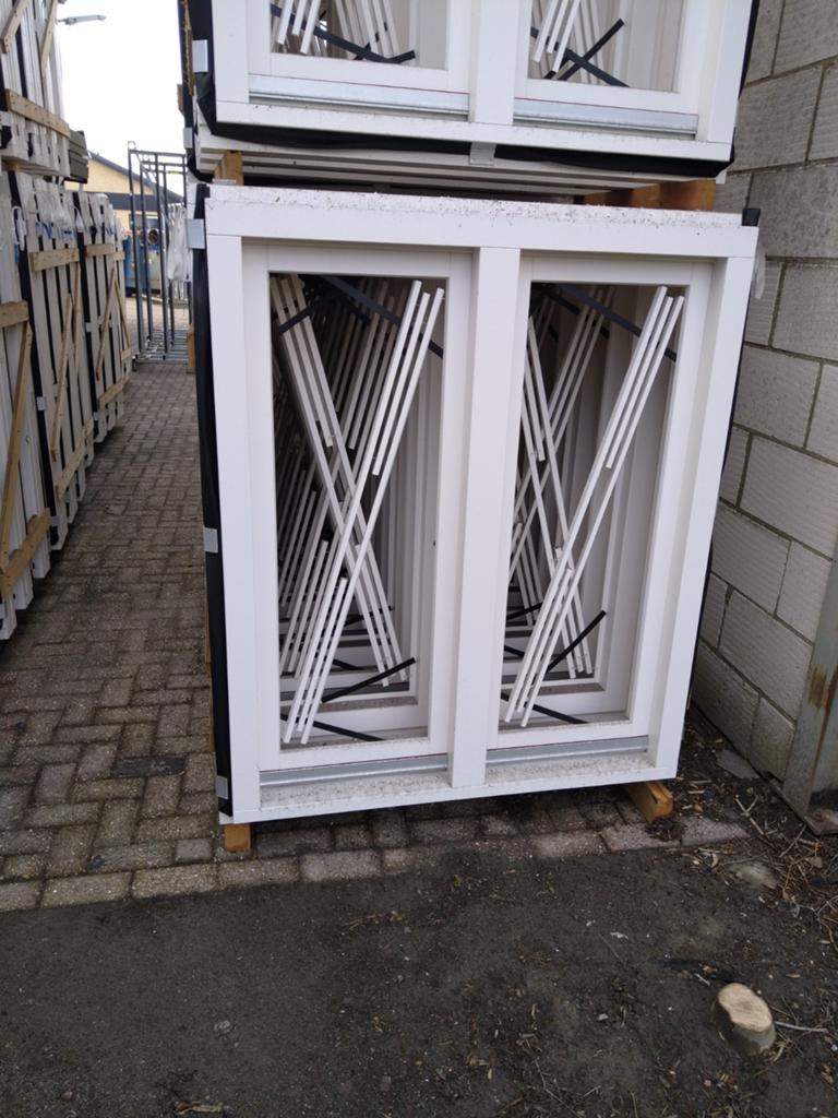 Hardhouten draaikiep ramen, Doe-het-zelf en Verbouw, Glas en Ramen, Ophalen, Gevelraam of Ruit, 120 tot 160 cm, Nieuw