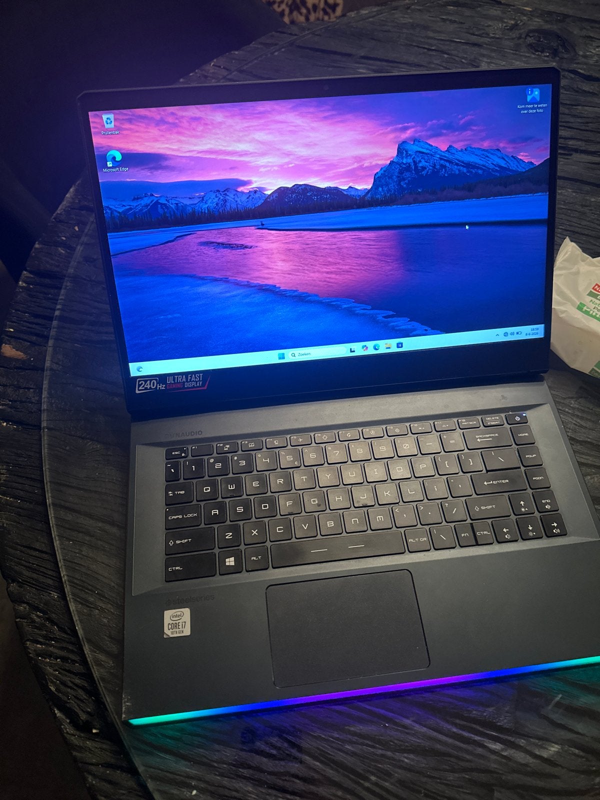MSI GE66 Raider 10SFS Gaming Laptop, Ophalen, Met videokaart, 2 tot 3 Ghz, Zo goed als nieuw