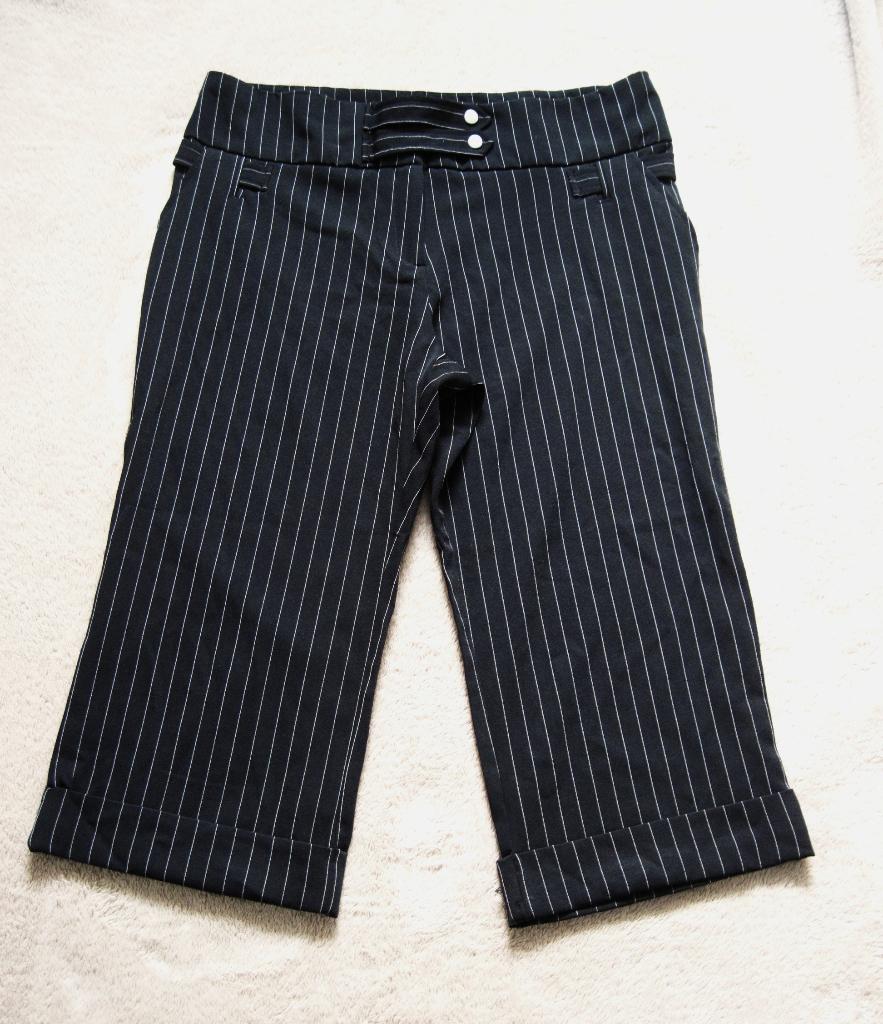qbr  DAMES BROEK / SHORT van CASUAL CLOTHING Maat:44, Kort, Zwart, Maat 42/44 (L), Ophalen of Verzenden