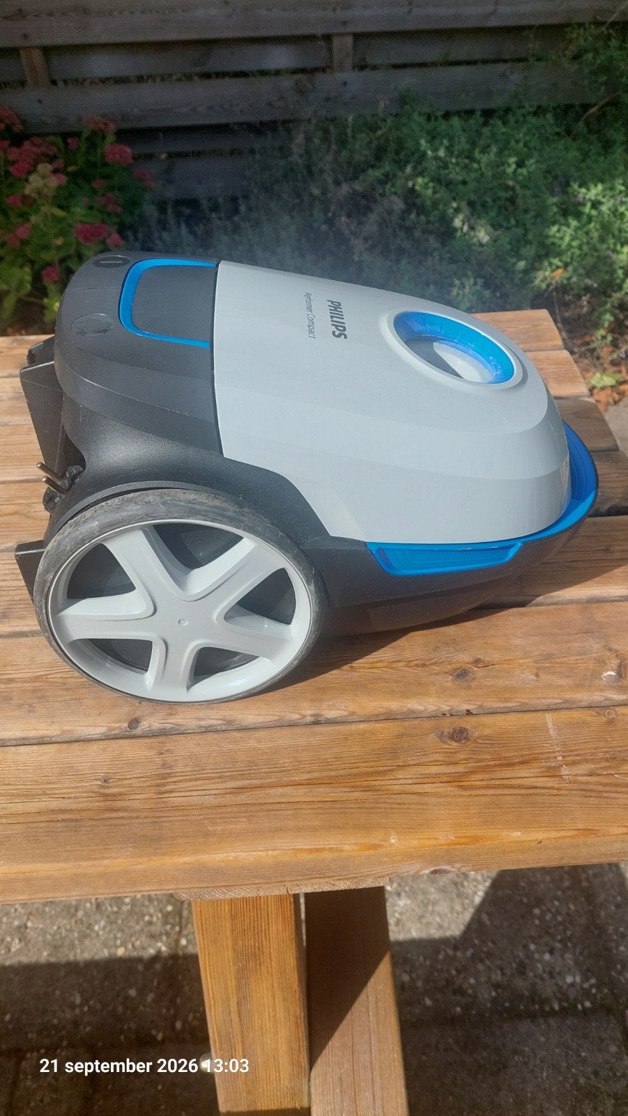Philips Performer Compact stofzuiger - Zo goed als nieuw, Witgoed en Apparatuur, Stofzak, Inclusief accessoires, Philips, Ophalen of Verzenden