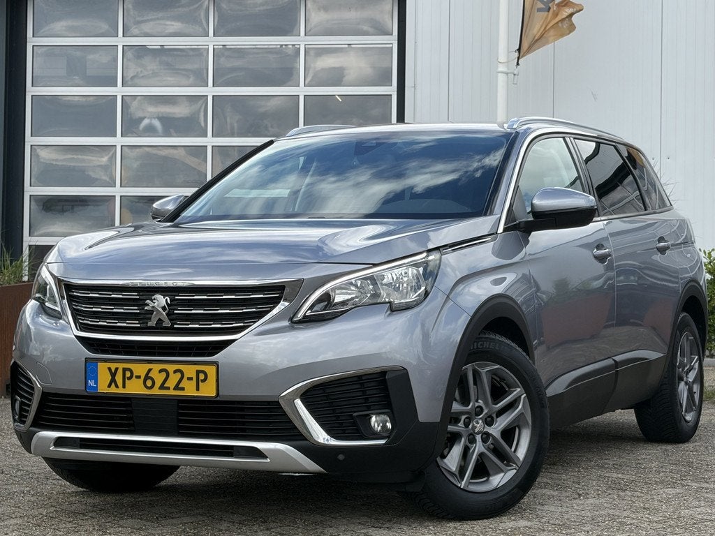 Peugeot 5008 1.2 PureTech Blue Lease Executive 130pk | 7-Per, Voorwielaandrijving, Stof, Gebruikt, 1199 cc