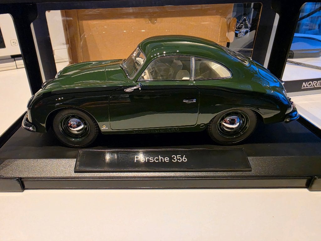 Porsche 356 coupe 1954 1/18, Hobby en Vrije tijd, Ophalen of Verzenden, Nieuw, Auto, Norev
