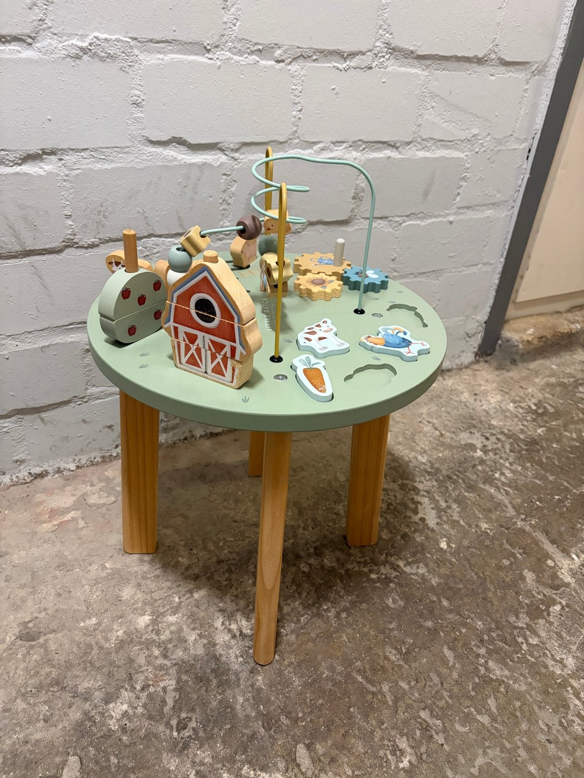 Houten activiteiten tafel voor baby's en peuters, Ophalen, Gebruikt, Puzzelen