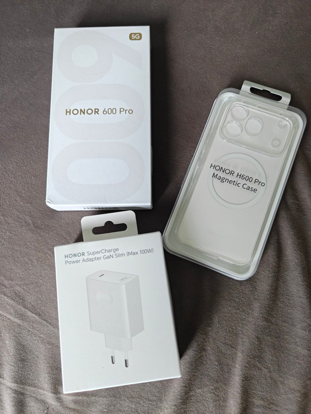 Honor 600 Pro 512GB Black inclusief accessoires NIEUW, Telecommunicatie, Mobiele telefoons | Overige merken, Overige modellen