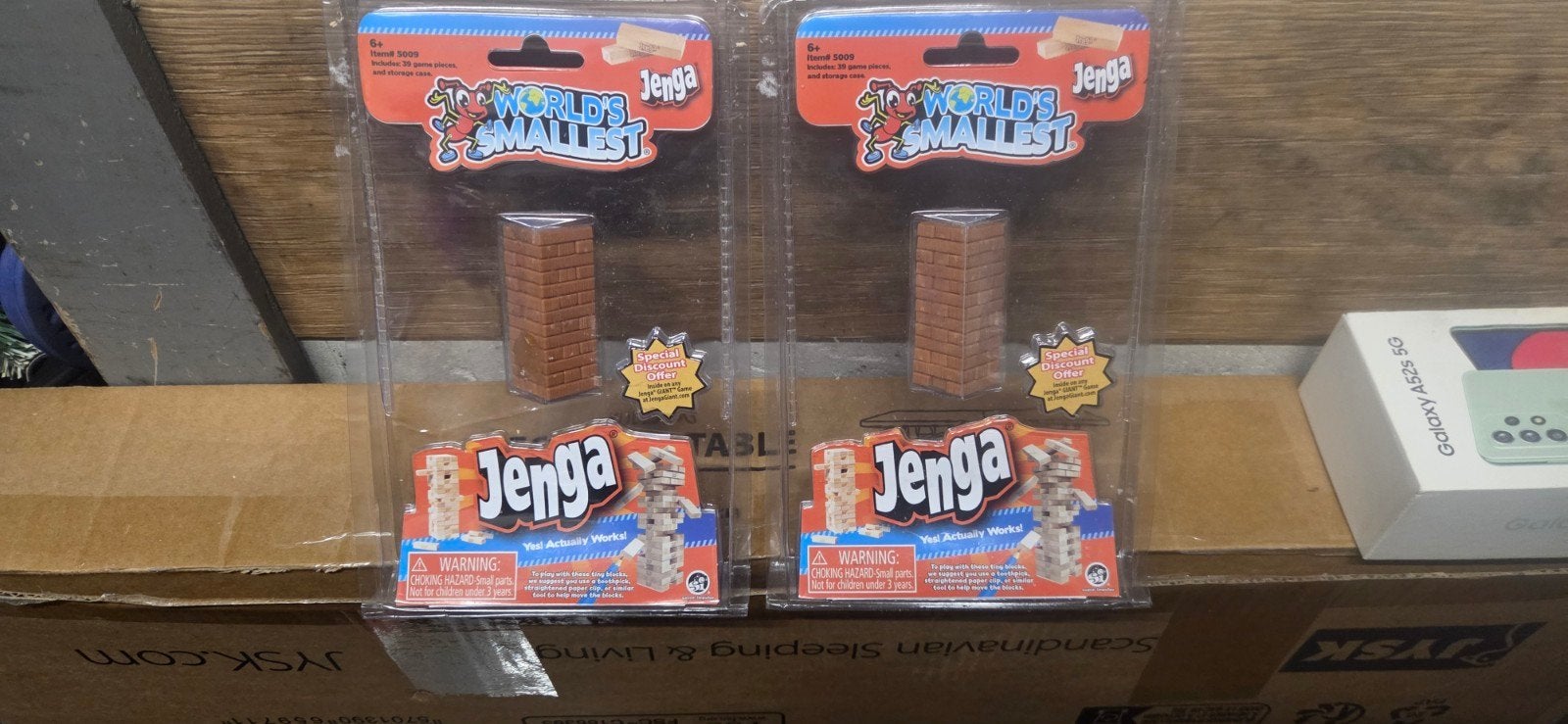 World's Smallest Jenga - Nieuw in verpakking, Een of twee spelers, Ophalen of Verzenden, Nieuw, Super Impulse