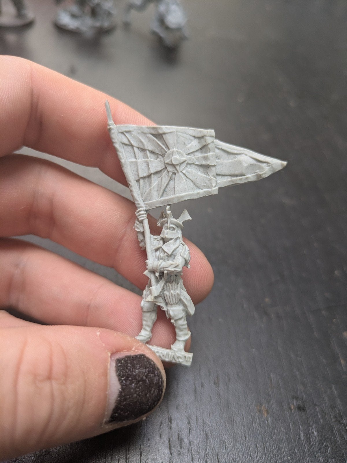 Middel earth battle strategy game haradrim banner carrier, Ophalen of Verzenden, Lord of the Rings