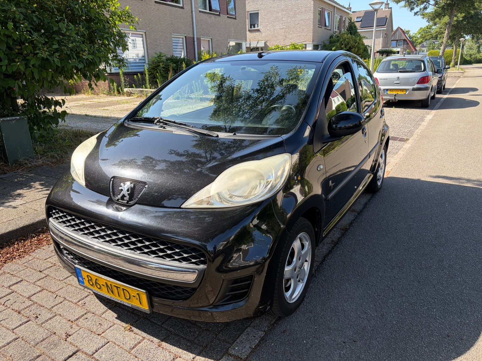 Peugeot 107 1.0 12V 5DR 2009 Zwart, Voorwielaandrijving, 4 stoelen, Handgeschakeld, Particulier