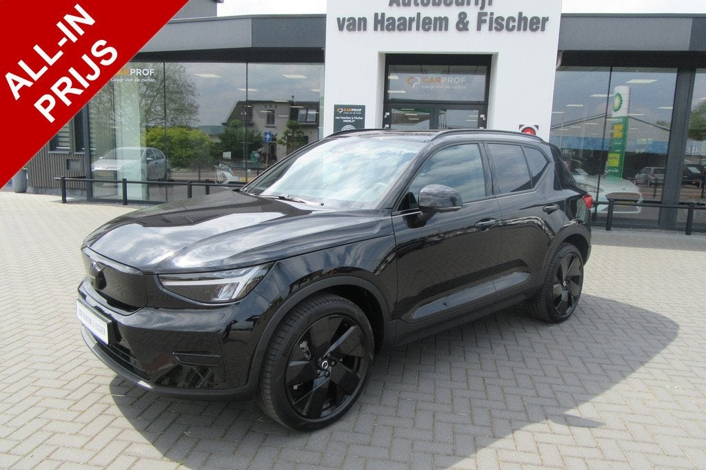 Volvo EX40 Single Motor 82 KWh Plus Black Ed. Lounge, 360 Ca, Automaat, Achterwielaandrijving, Gebruikt, 24 maanden