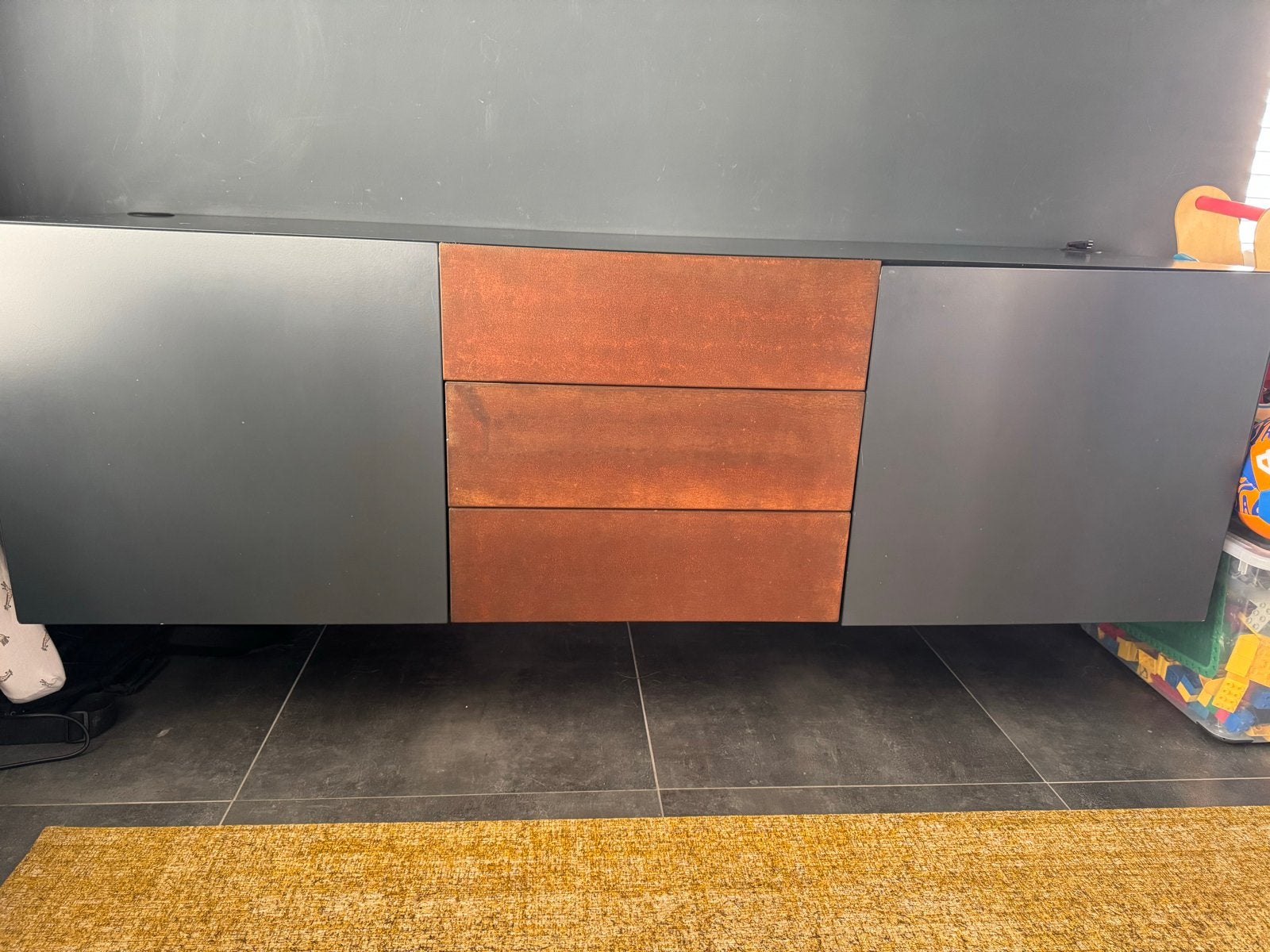 Modern dressoir met 2 deuren en 3 laden - 180x56x50 cm, Ophalen, Gebruikt, 150 tot 200 cm, Met lade(s)