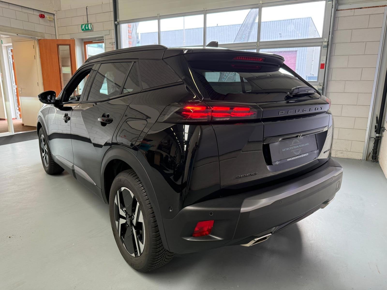 Peugeot 2008 1.2 Hybrid 145 GT, 1 Jaar Bovag Garantie Automa, 1199 cc, Leder en Stof, Zwart, Origineel Nederlands