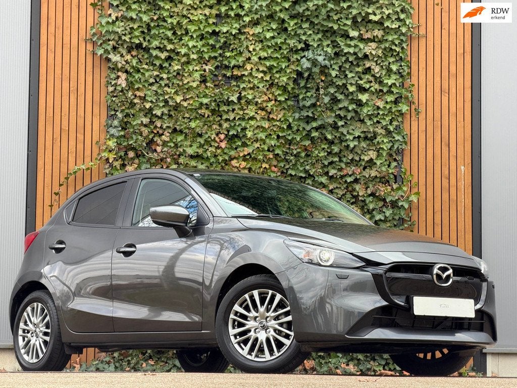 Mazda 2 1.5 SkyActiv-G 90 Exclusive-Line|CAMERA|STOEL/ STUUR, Stof, Gebruikt, Euro 6, Bedrijf
