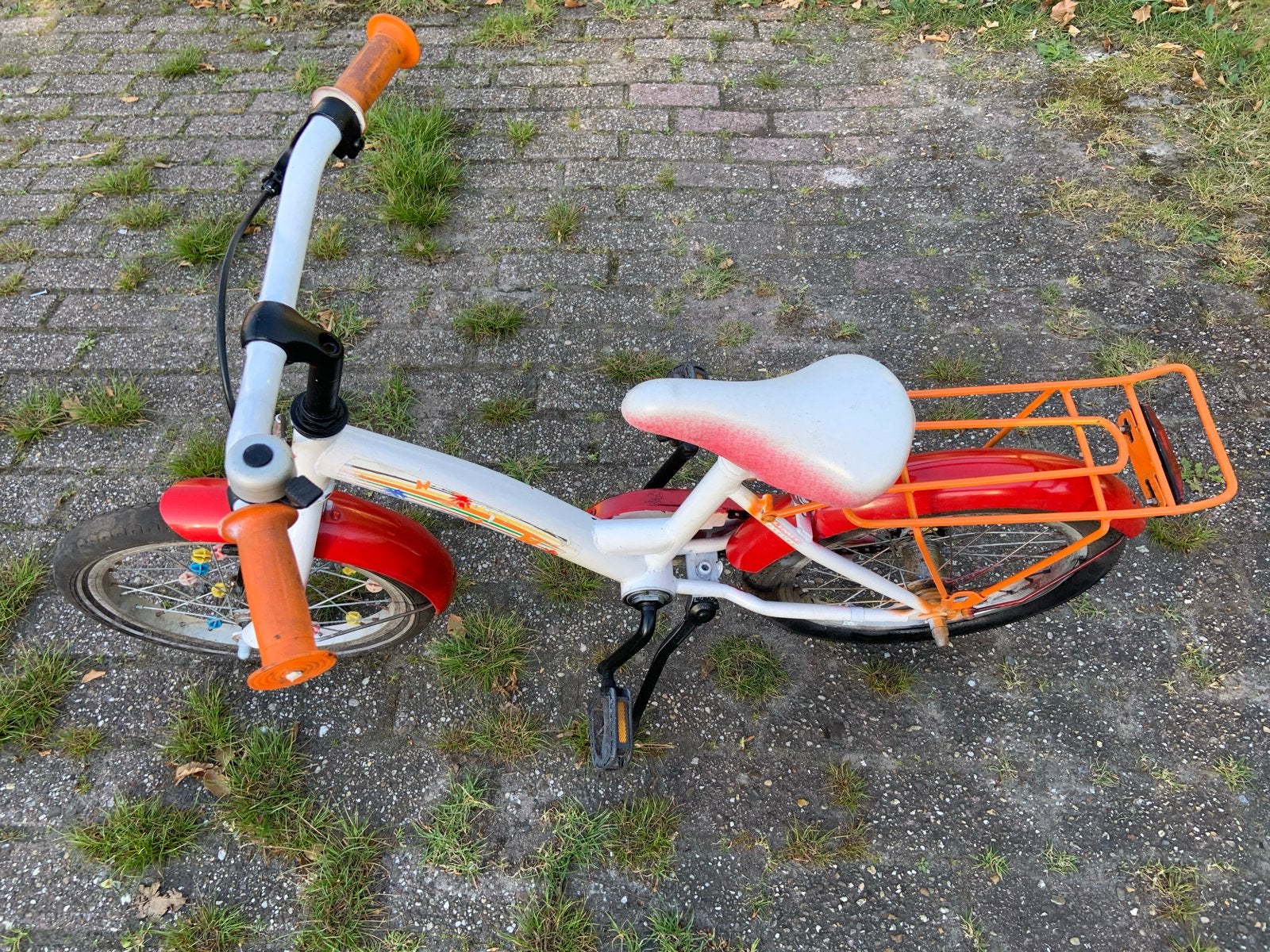 Kinderfiets Limit Cycles 16 inch - Wit/Rood/Oranje, Ophalen of Verzenden, Gebruikt, Terugtraprem, 16 tot 20 inch
