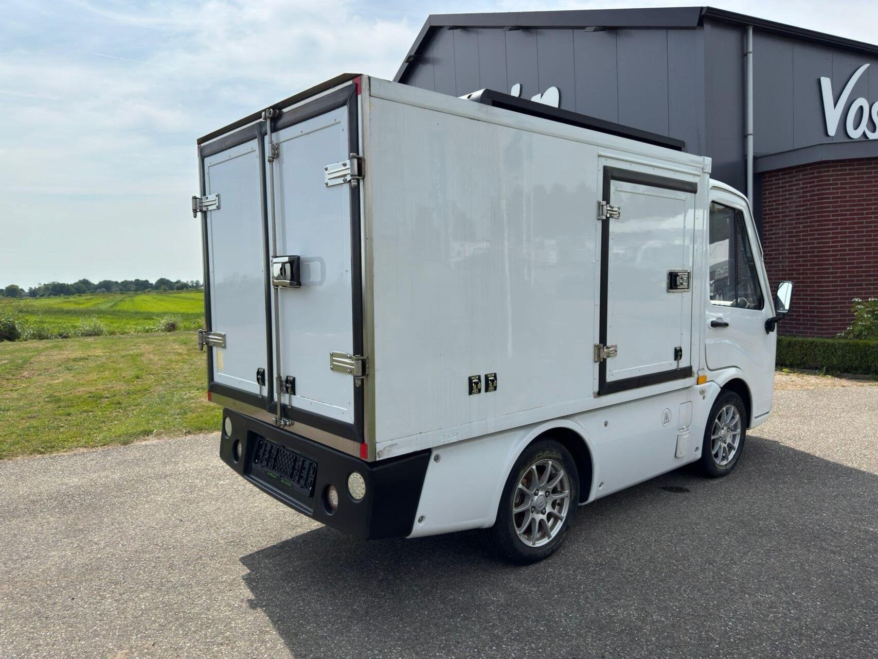 C500 100% elektrisch koelvoertuig 5u koelen 100 km range, Achterwielaandrijving, Gebruikt, Origineel Nederlands, 33 pk