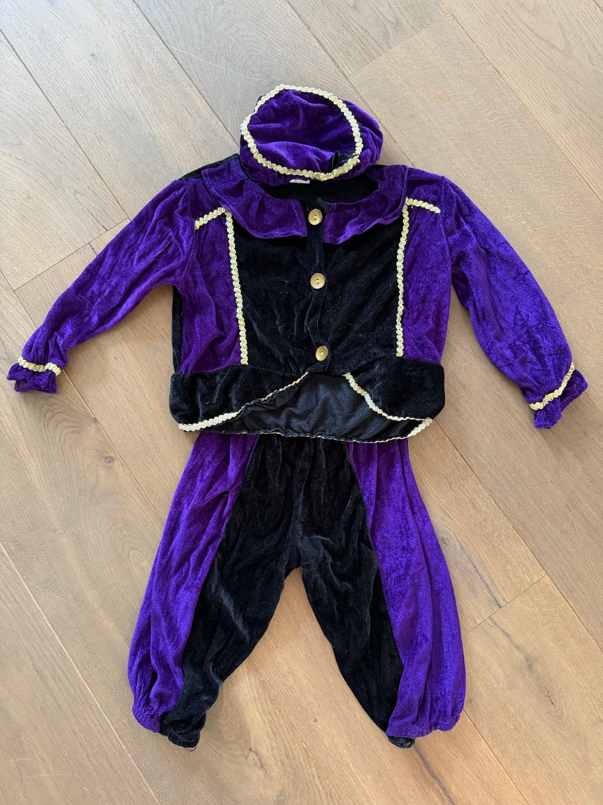 Pietenpak paars/zwart, maat 6-8 jaar, Kinderen en Baby's, Ophalen of Verzenden, Gebruikt, 122 t/m 128, Jongen of Meisje