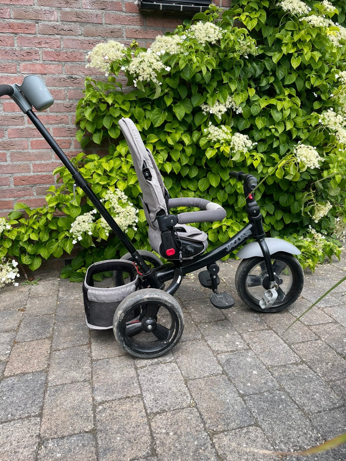 Lorelli Jaguar driewieler - Grijs, Ophalen, Zo goed als nieuw, Duwstang