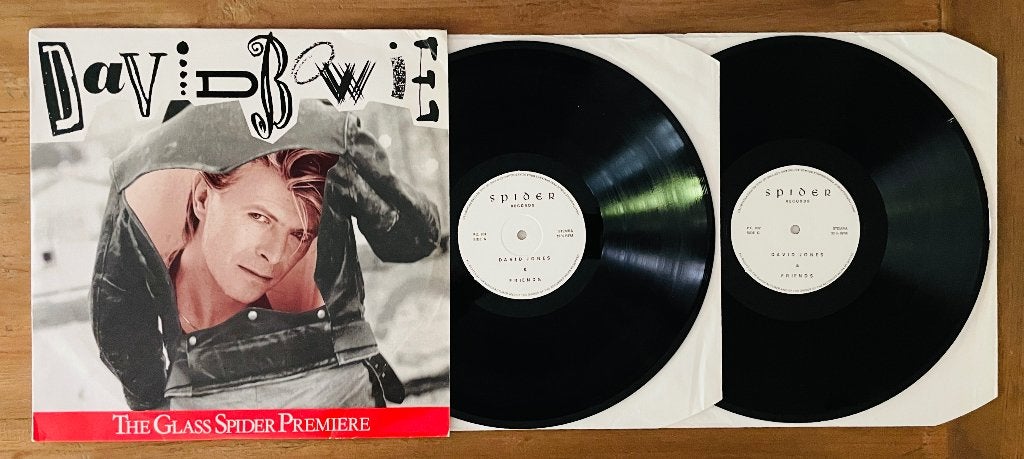 David Bowie – The Glass Spider Premiere - 2LP - 1887, Pop, Beschermende buitenhoes, Ophalen of Verzenden, Zo goed als nieuw
