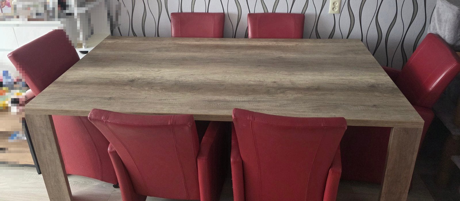 Eettafel met 6 rode stoelen - Gebruikt, Ophalen, Gebruikt, 50 tot 100 cm, Vijf personen of meer