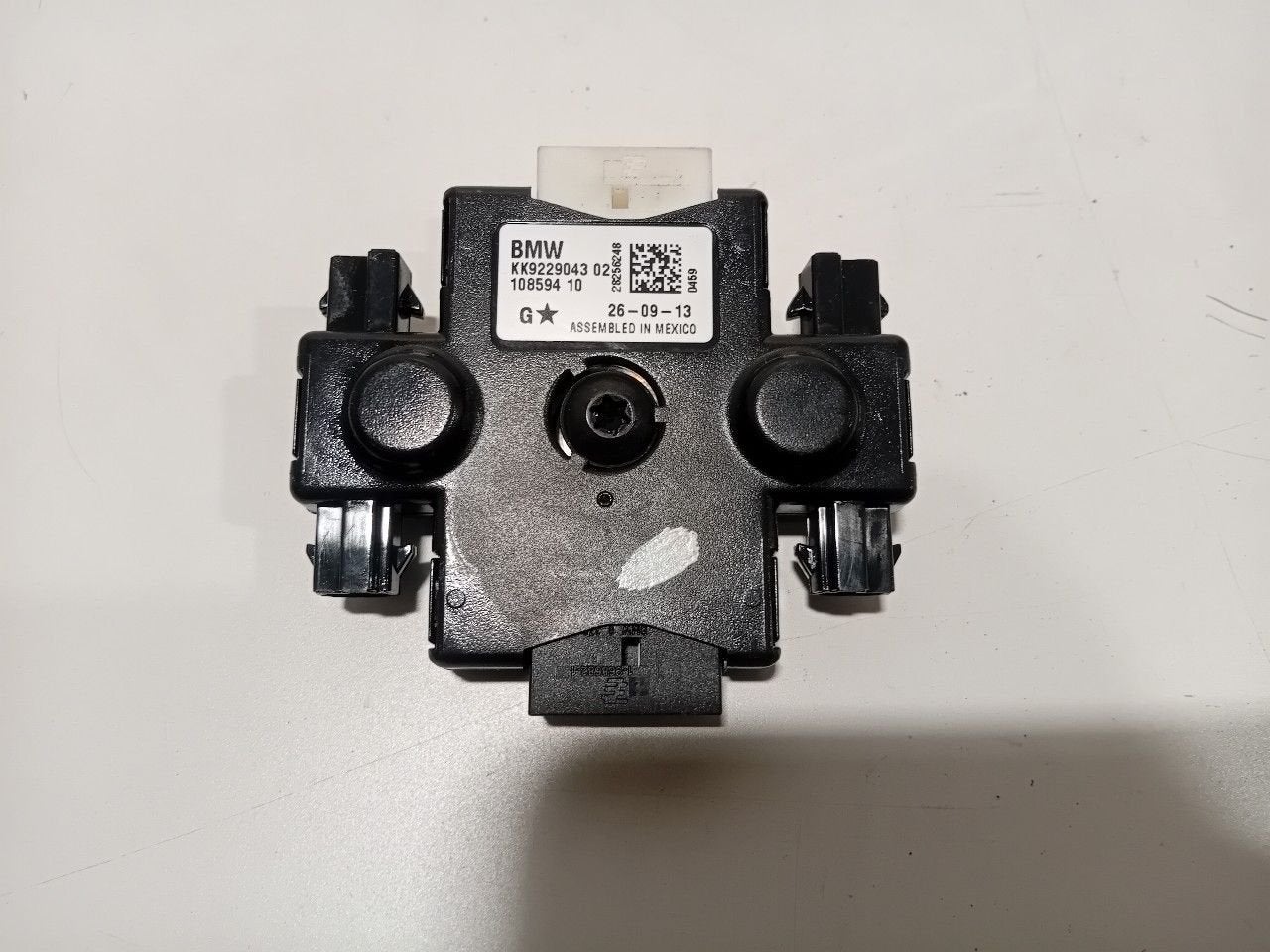 Antenne versterker BMW 3 serie, Auto diversen, Autoradio's, Ophalen of Verzenden, Van der Ven Autorecycling B.V., Onderdelen@venauto.nl