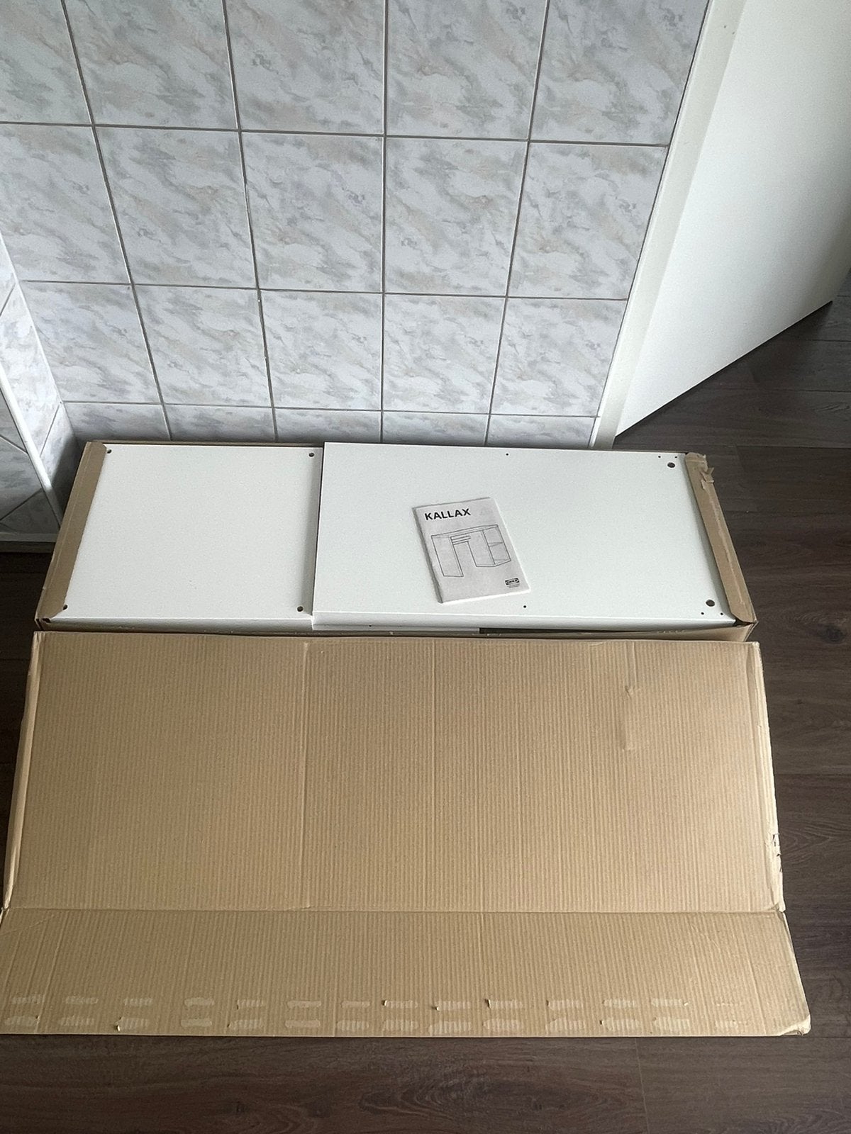 Ongebruikte Ikea KALLAX bureau wit te koop aangeboden, Ophalen, Zo goed als nieuw