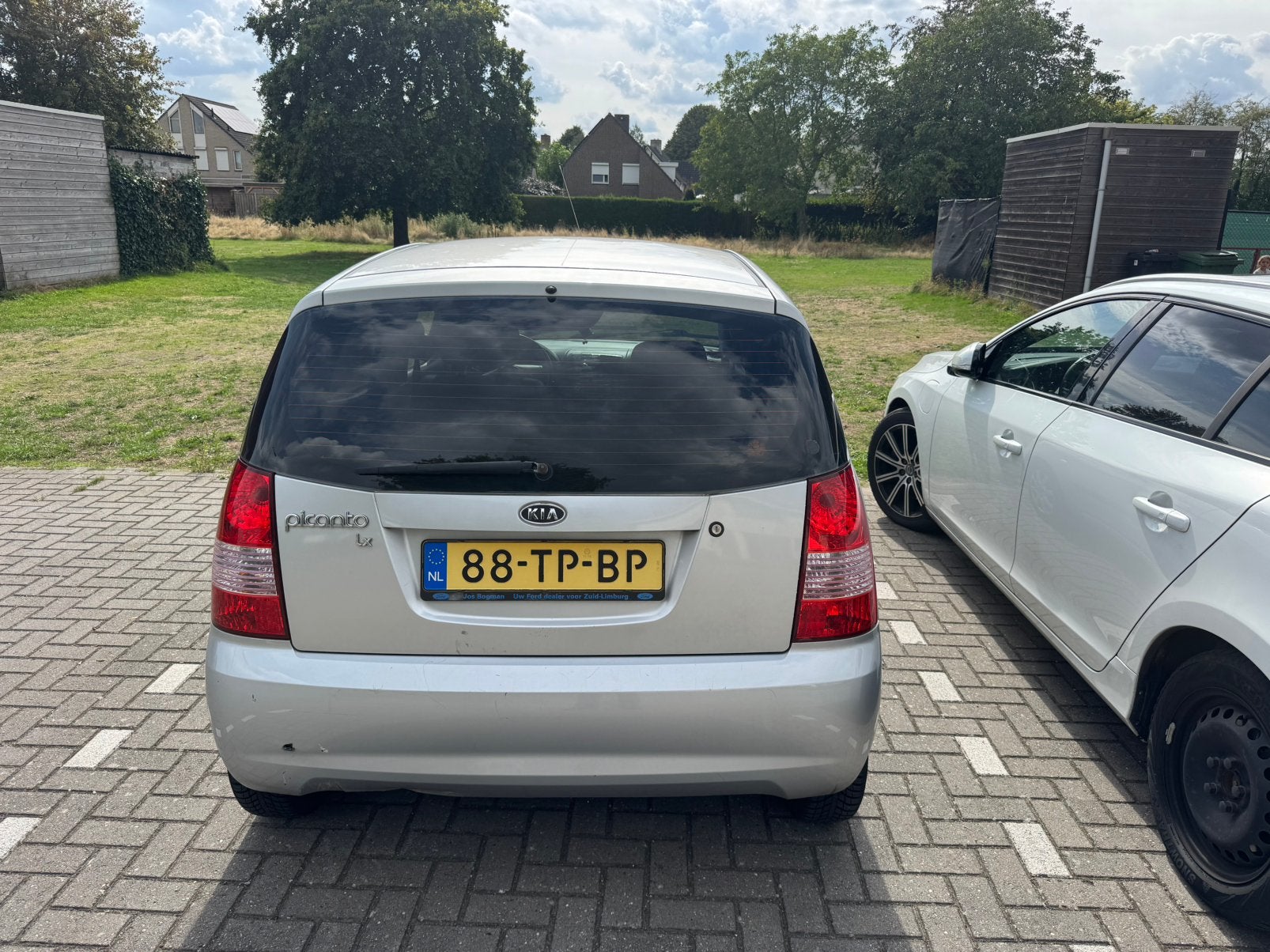 Kia picanto 2007, Ophalen