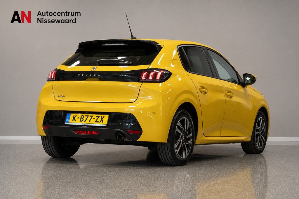 Peugeot 208 1.2 PureTech Allure |Camera|Stoelverwarm|, Auto's, Peugeot, Voorwielaandrijving, 101 pk, Gebruikt, Euro 6
