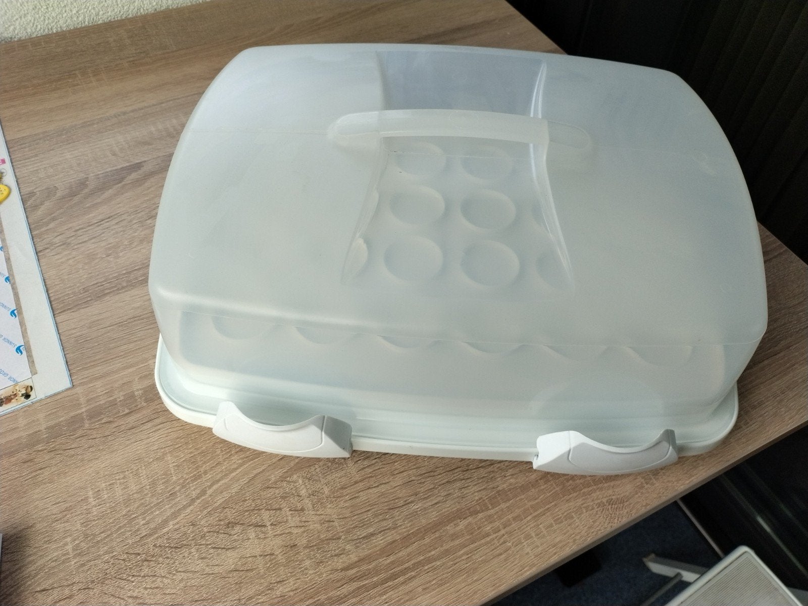 Tupperware Taart- en cupcakebewaarder, Bewaardoos, Wit, Ophalen of Verzenden, Zo goed als nieuw