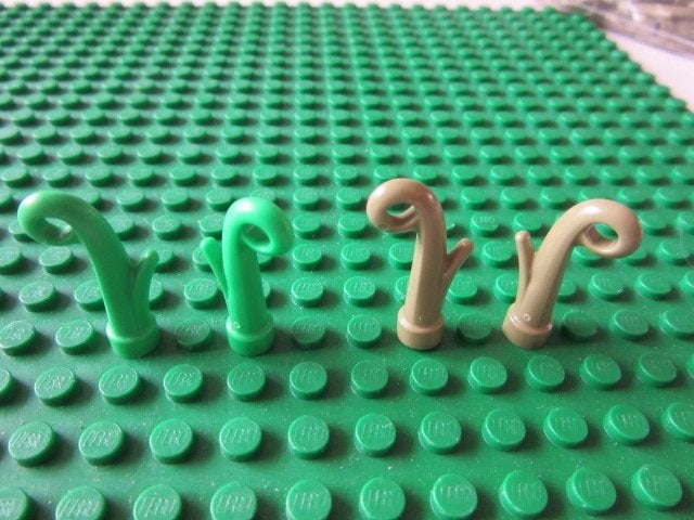 L399 LEGO PLANTEN GRASSPRIETEN STEEL MET KRUL 15279, Dalwagen 45b, 6669 CB Dodewaard, Lego, Nieuw, Ophalen of Verzenden