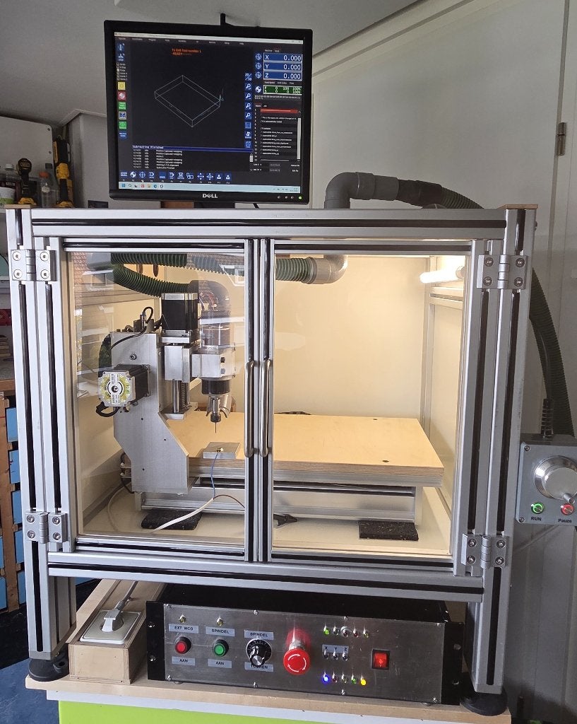 Zeer complete CNC frees met EdingCNC incl. PC en kast, Ophalen, Zo goed als nieuw, Elektrisch, Overige soorten