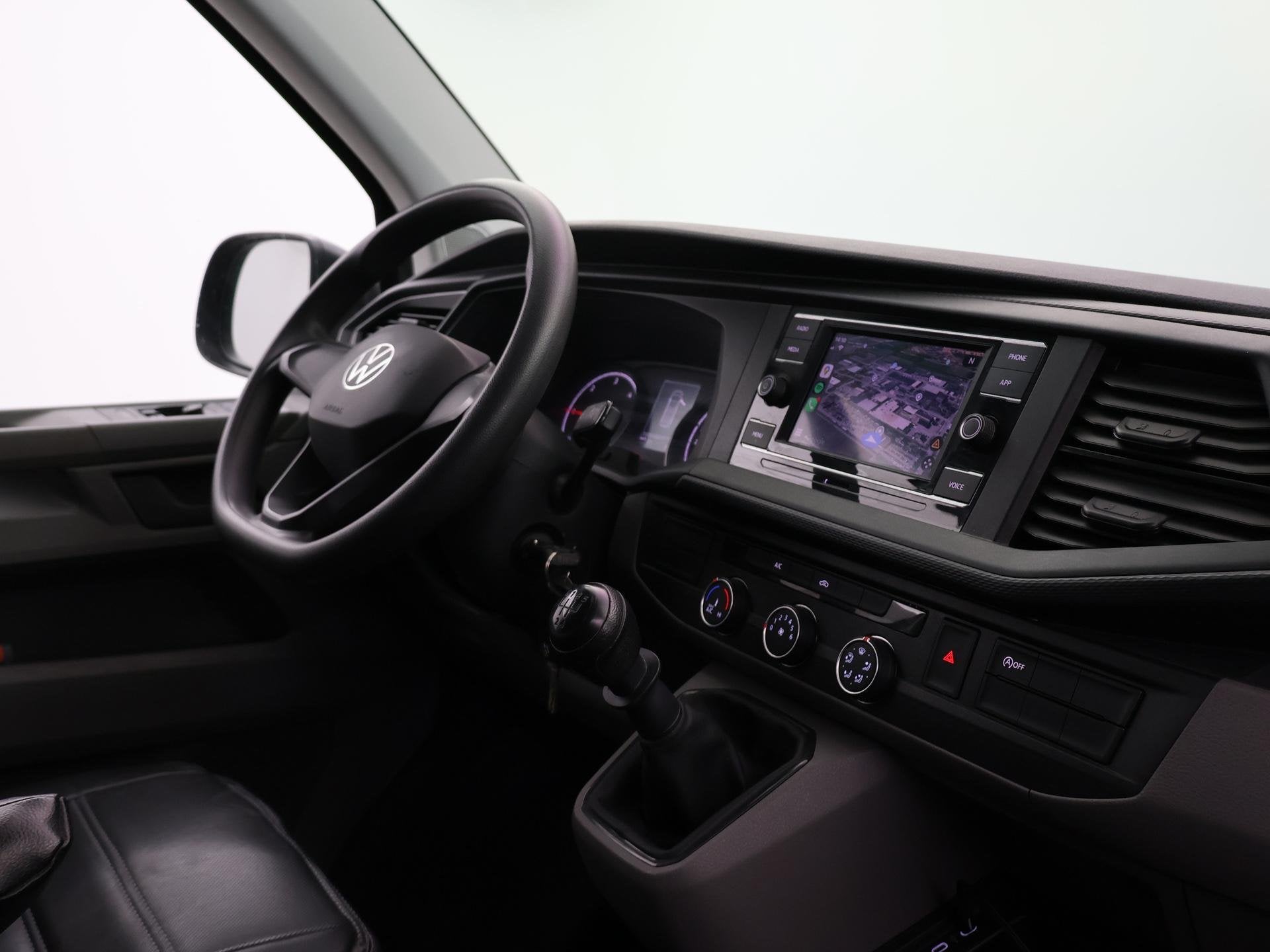 Volkswagen Transporter 2.0 TDI L2H1 + LED | 20 INCH LMV | TR, Voorwielaandrijving, Stof, Gebruikt, 4 cilinders