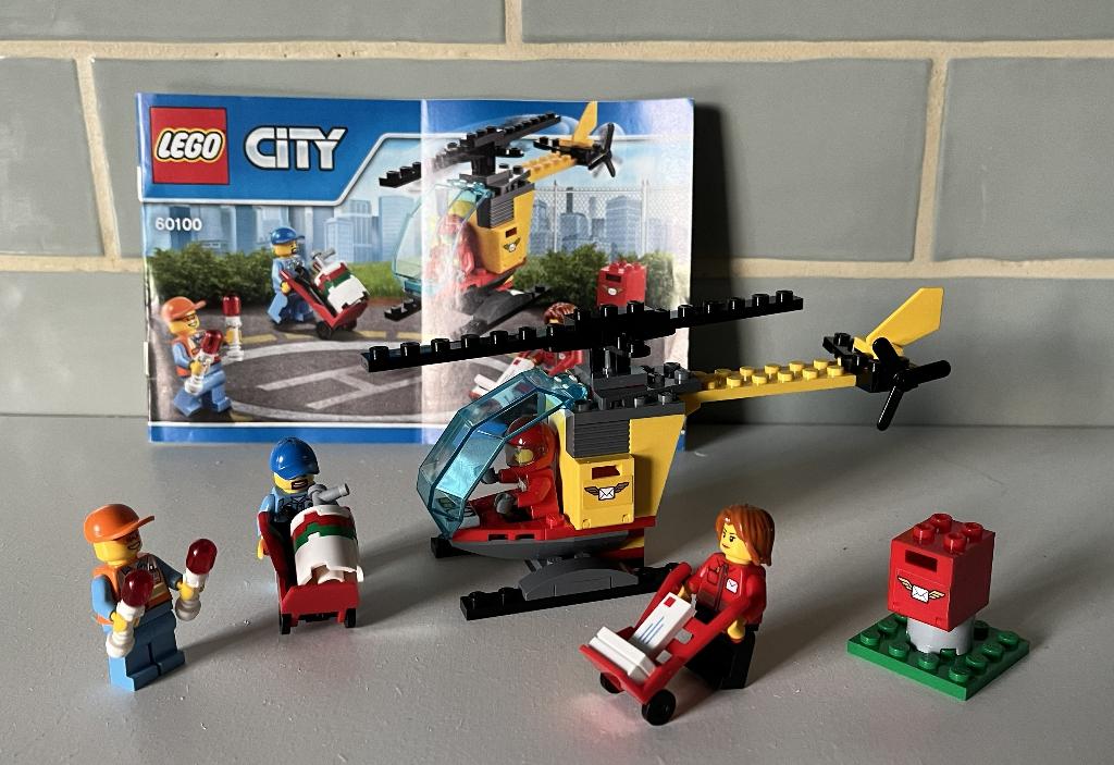LEGO Airport Starter Set 60100 (Lego City, helicopter), City, Lego, Compleet, Ophalen of Verzenden
