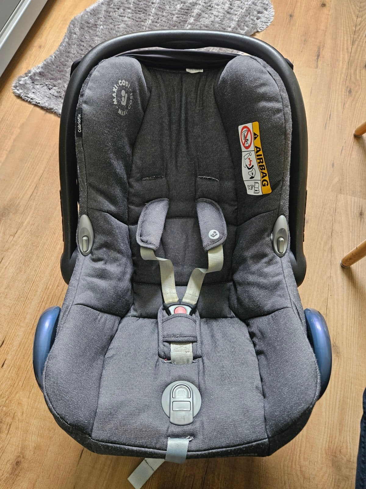 Complete Maxi-Cosi autostoel set met ISOFIX onderstel, Kinderen en Baby's, Autostoeltjes, Ophalen, Zo goed als nieuw, Isofix, 0 t/m 13 kg