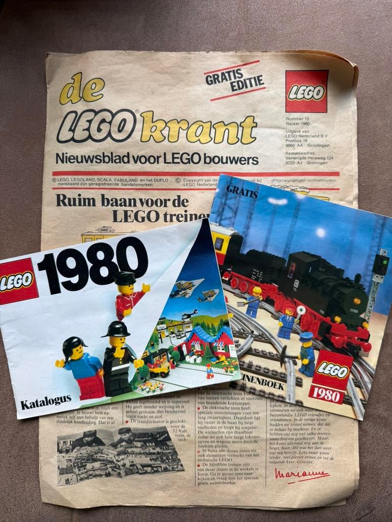 Lego krant, Katalogus en treinenboek 1980, Ophalen of Verzenden, Zo goed als nieuw
