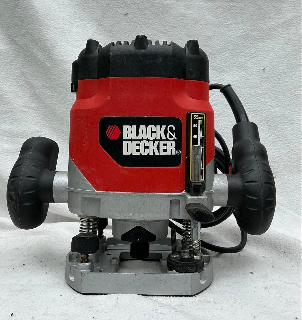 Black & Decker bovenfrees KW850E Type 1 met diverse freesjes, Ophalen, Gebruikt, Elektrisch, Bovenfrees