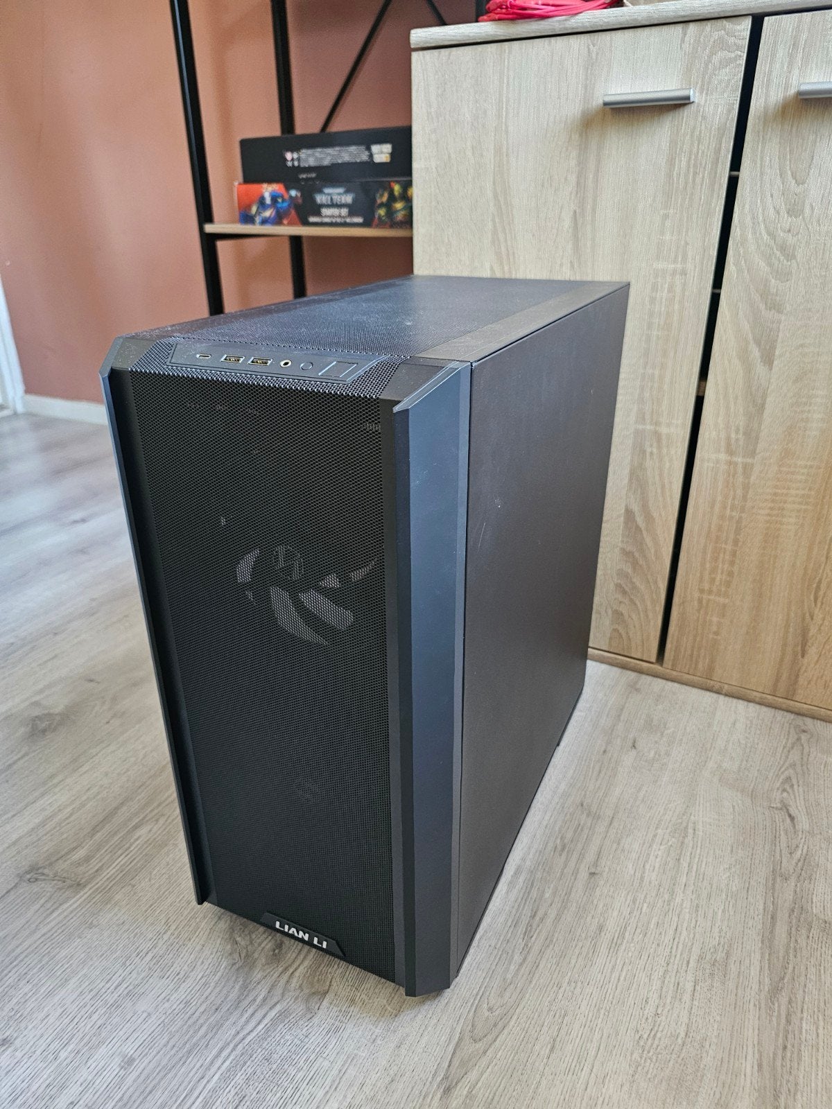 LIAN LI LANCOOL 216 PC Behuizing, Computers en Software, Computerbehuizingen, Ophalen, Gebruikt