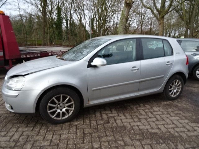 VW Golf 5 BCA-FXQ 1.4 16v bj 2007 motorschade voor demontage, Gebruikt, -, Volkswagen, -