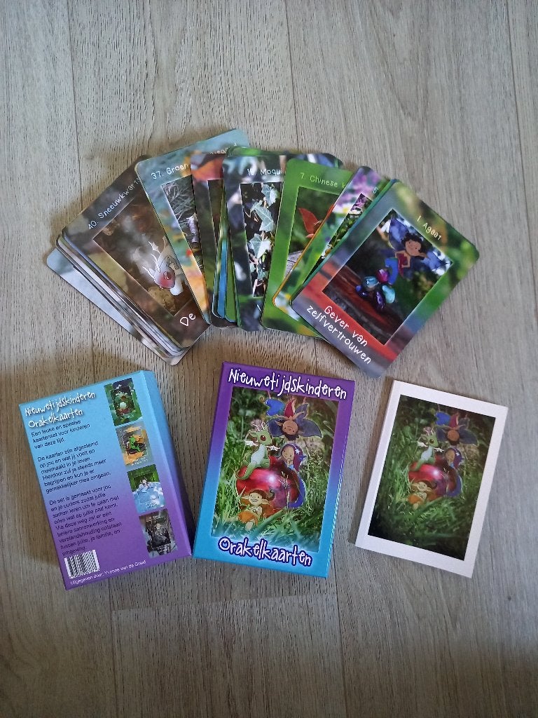 Orakelkaarten Nieuwetijdskinderen - Yvonne van de Graaf, Ophalen of Verzenden, Zo goed als nieuw, Tarot of Kaarten leggen, Overige typen
