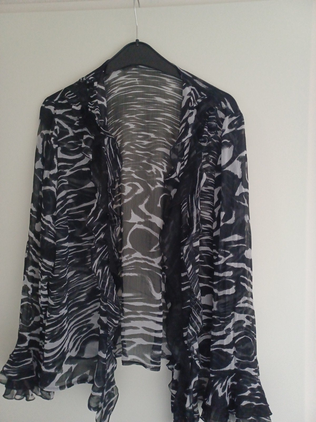 zwart/ wit dames blouse ong mt 44 Betty Barclay, Ophalen of Verzenden, Zo goed als nieuw, Maat 42/44 (L), Zwart